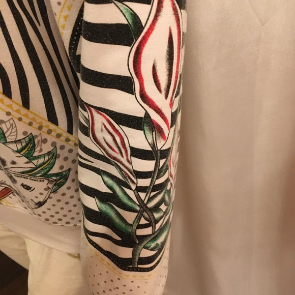 RARE FIND!! vintage y2k christian Audigier hoodie with satin hood! - Picture 5 of 17